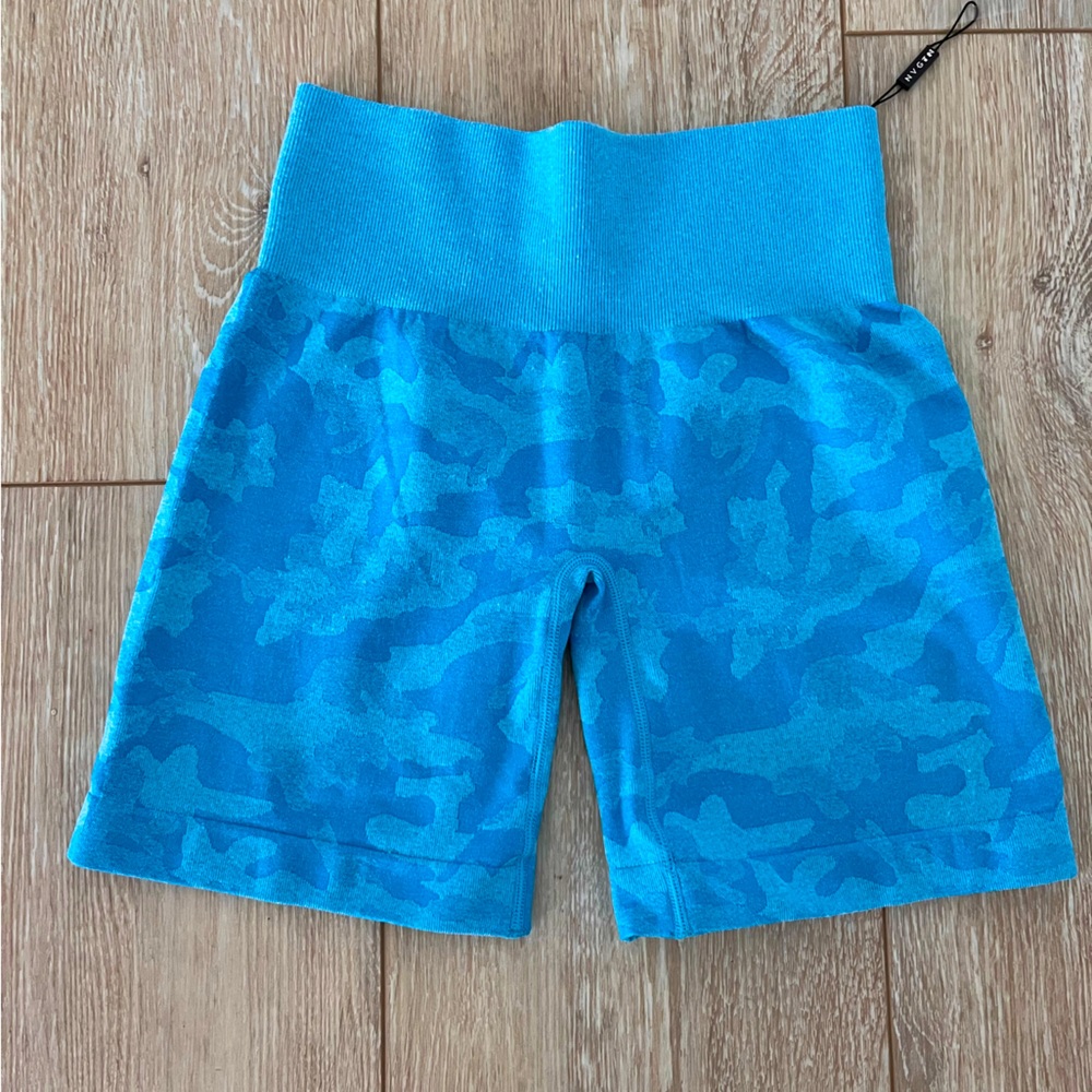 NVGTN Caribbean Camo Seamless Shorts